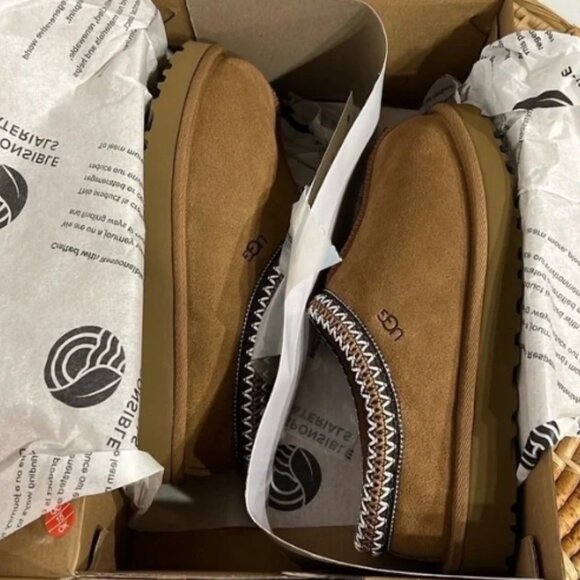 UGG Australia Tasman Chestnut Suede Slipper - Picture 3 of 5